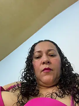 Snapshot of luisa_curli chatting on 01.09.26 luisa curli online show from 01.09.26