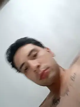 Snapshot of Jack_and_lucy_ chatting on 02.08.26 Jack and lucy online show from 02.08.26