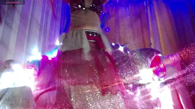 Snapshot of LollaKris chatting on 02.18.26 LollaKris online show from 02.18.26