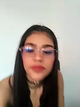 CatrinaRossi online show from 12.23.24