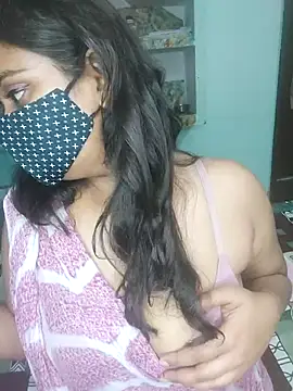 Snapshot of Dreamgirl1211 chatting on 10.06.25 Dreamgirl1211 online show from 10.06.25