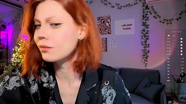 Snapshot of Your_Corvus chatting on 12.15.25 Your Corvus online show from 12.15.25