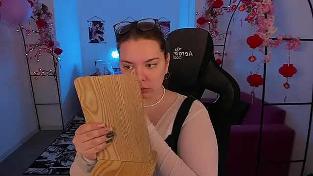 KeytSilvas online show from 04.28.26