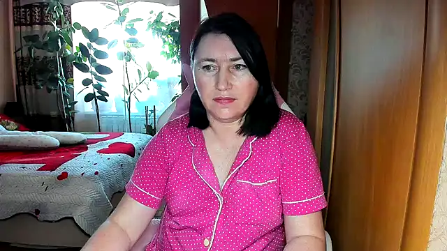 Snapshot of Tatyana51 chatting on 05.14.26 Tatyana51 online show from 05.14.26