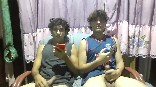 Snapshot of pedrodavid_ chatting on 10.19.25 pedrodavid  online show from 10.19.25