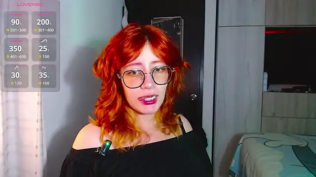 Snapshot of mariana124- chatting on 01.18.26 mariana124- online show from 01.18.26