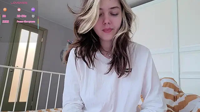 Snapshot of Vanessa_Walters chatting on 03.11.26 Vanessa Walters online show from 03.11.26