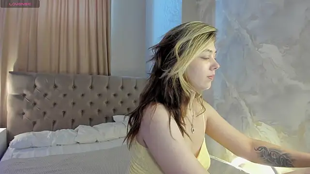 Vanessa Walters online show from 06.17.26