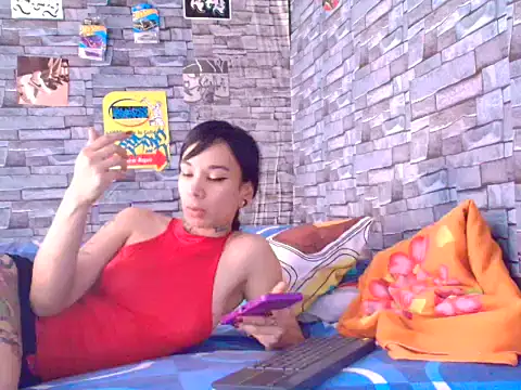 Snapshot of Lady_Godss chatting on 12.17.25 Lady Godss online show from 12.17.25