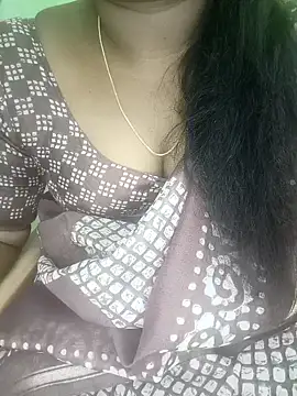 Snapshot of tamil_subha69 chatting on 12.13.24 tamil subha69 online show from 12.13.24