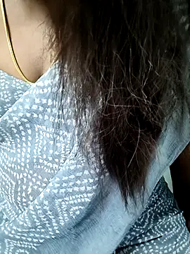 Snapshot of tamil_subha69 chatting on 11.24.25 tamil subha69 online show from 11.24.25