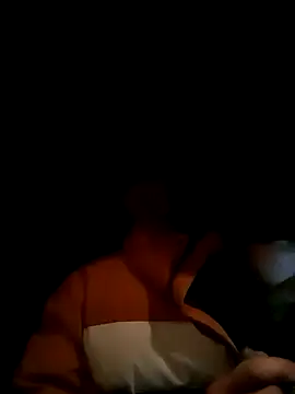 Snapshot of otterlover123 chatting on 11.29.25 otterlover123 online show from 11.29.25