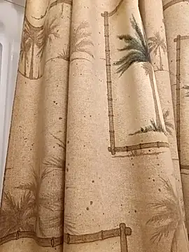 Snapshot of otterlover123 chatting on 12.14.25 otterlover123 online show from 12.14.25