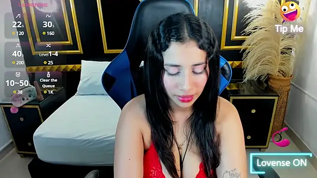 Snapshot of venuz_lee chatting on 02.28.25 venuz lee online show from 02.28.25