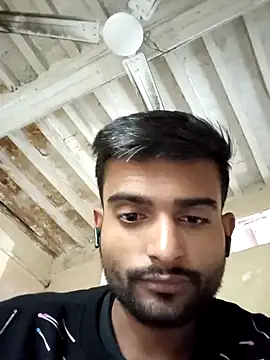 Snapshot of PRIYANHU@xh chatting on 11.29.25 PRIYANHUxh online show from 11.29.25