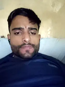 Snapshot of PRIYANHU@xh chatting on 01.05.26 PRIYANHUxh online show from 01.05.26