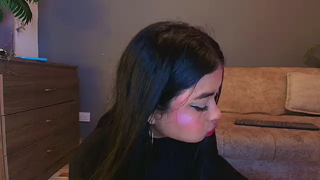 jade brunnette online show from 05.28.26