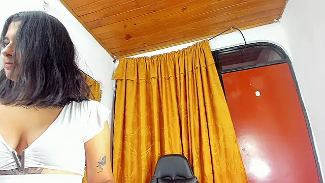 Megan Whitte online show from 09.28.25