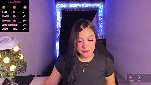 Snapshot of Mariana_Hasper_ chatting on 01.05.25 Mariana Hasper online show from 01.05.25