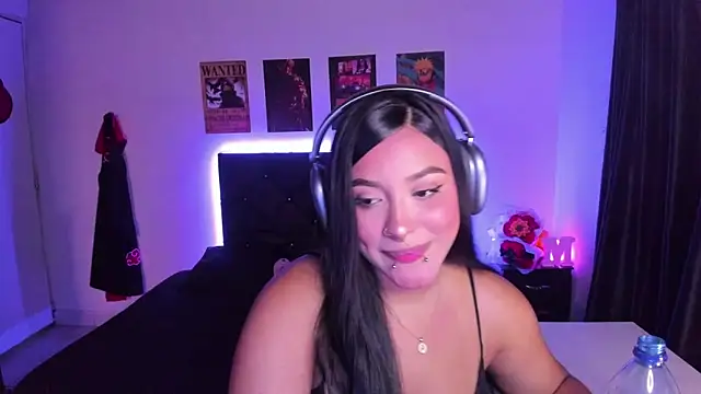 Snapshot of Mariana_Hasper_ chatting on 09.13.25 Mariana Hasper online show from 09.13.25