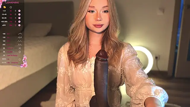 Snapshot of diaanona chatting on 02.14.26 diaanona online show from 02.14.26