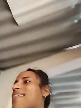 Snapshot of AlexaWarner chatting on 11.02.25 AlexaWarner online show from 11.02.25