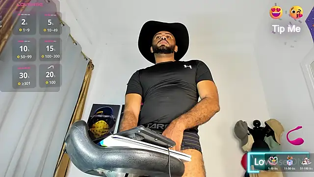 Snapshot of Hardboy_latin chatting on 04.22.26 Hardboy latin online show from 04.22.26