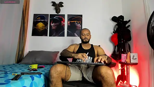 Snapshot of Hardboy_latin chatting on 05.20.26 Hardboy latin online show from 05.20.26