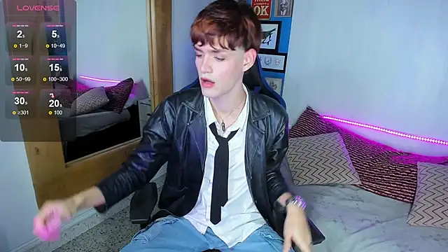 VladHellsing4 online show from 02.11.25