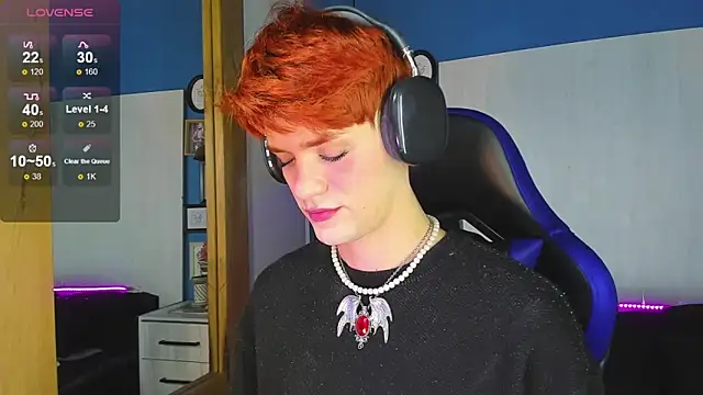 VladHellsing4 online show from 10.03.25