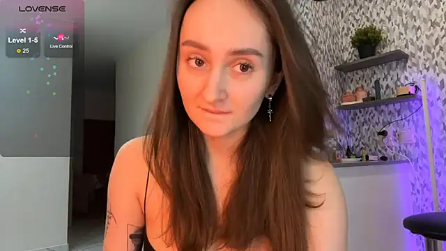 Snapshot of Eva_Eva_ chatting on 03.03.25 Eva Eva  online show from 03.03.25