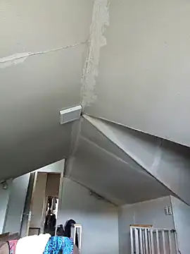 Afrania online show from 02.20.25