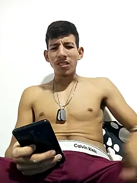 Snapshot of sbsmenhot chatting on 02.22.25 sbsmenhot online show from 02.22.25