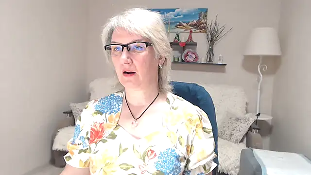 FleurMays online show from 05.05.26