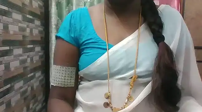 Snapshot of Hot_akshara chatting on 12.04.24 Hot akshara online show from 12.04.24