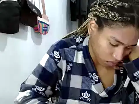 miriam775 online show from 02.19.25