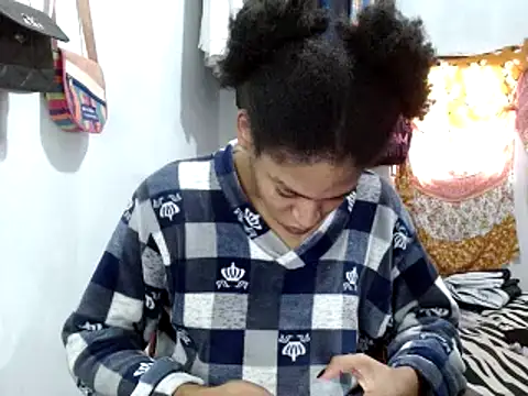 miriam775 online show from 03.21.25