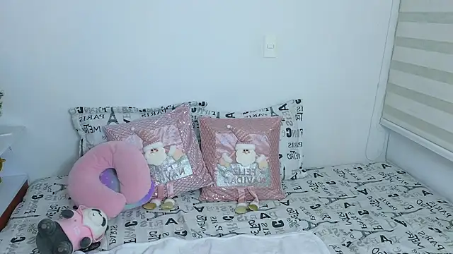 Lorenne Miller online show from 12.18.24