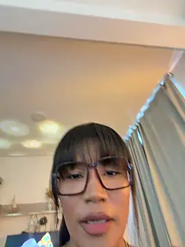 Jessie-pradoo online show from 05.05.26