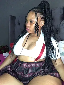 Snapshot of Anaelle24 chatting on 02.21.25 Anaelle24 online show from 02.21.25