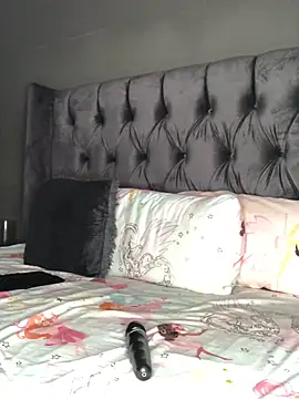 Snapshot of Anaelle24 chatting on 03.13.25 Anaelle24 online show from 03.13.25