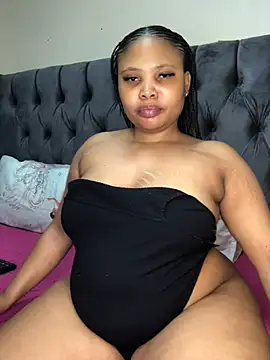 Anaelle24 online show from 05.04.26