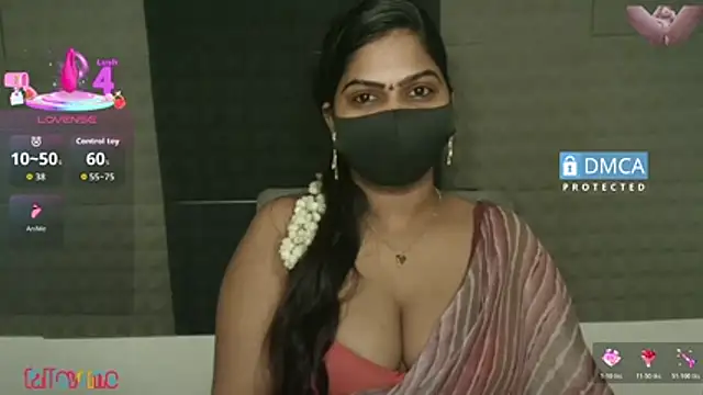 Snapshot of sameeksha_9 chatting on 08.08.26 sameeksha 9 online show from 08.08.26