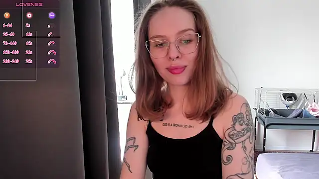 Natural pussy online show from 04.24.26