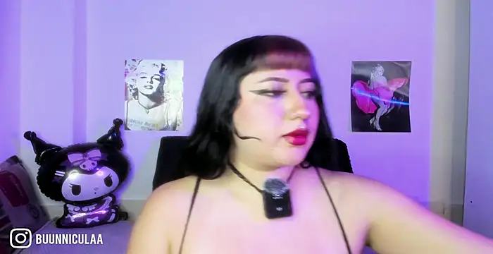larissa01  online show from 05.03.26