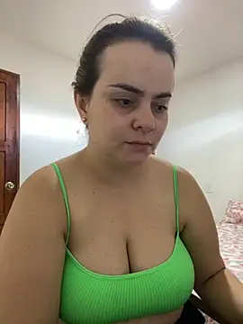 Im Amelia online show from 09.10.25