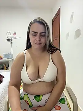 Im Amelia online show from 06.14.26