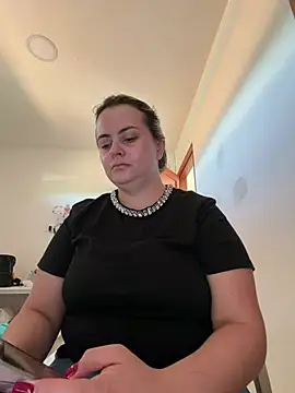 Im Amelia online show from 07.07.26