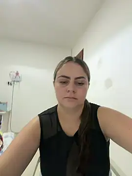 Im Amelia online show from 07.17.26