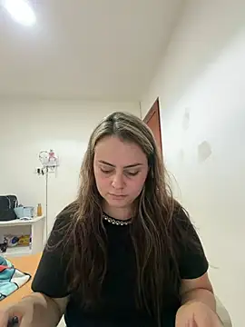 Im Amelia online show from 07.18.26